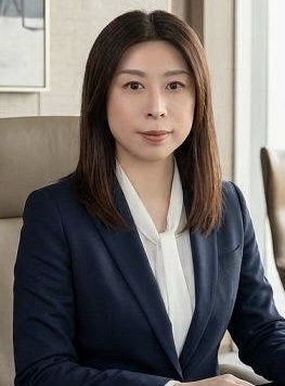 女性操縦士が空撮・点検・操縦指導まで幅広く対応